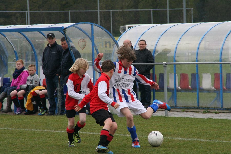 voetbal21042012 010